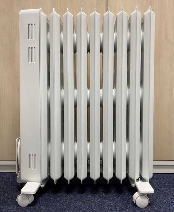 Elektroheizkörper Rippenradiator Elektroheizkörper Rippenradiator